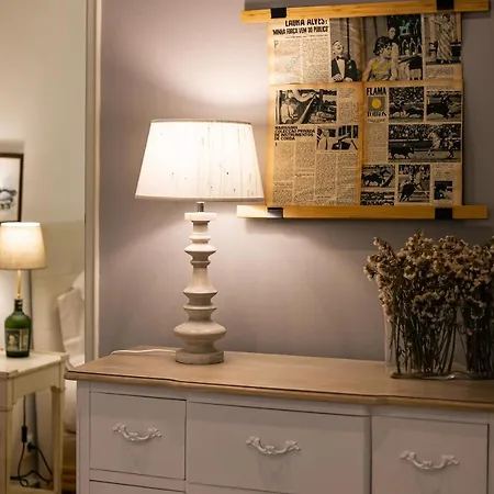 Sunny In The Heart Of Principe Real アパート リスボン